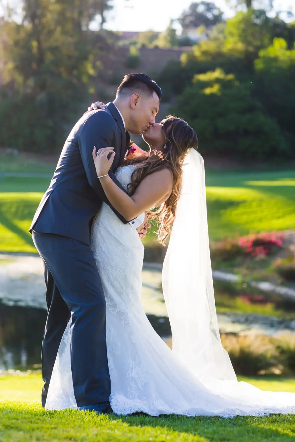 Friendly Hills Country Club Wedding, Whittier, CA. Photo by Belinda Philleo