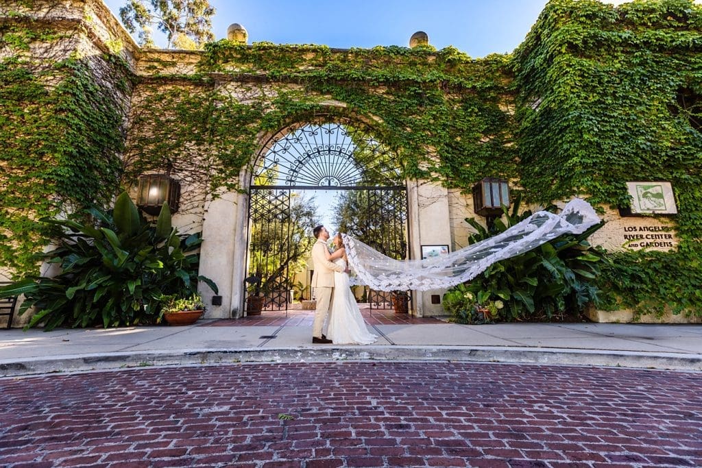 Romantic wedding photography at Los Angeles River Center & Gardens