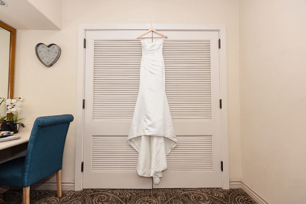 Bridal suite for weddings at Los Coyotes Country Club in Buena Park, CA